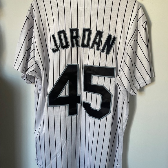 Michael Jordan Baron's Baseball Jersey #45 White Pinstripe Button Up Size M - Picture 5 of 5